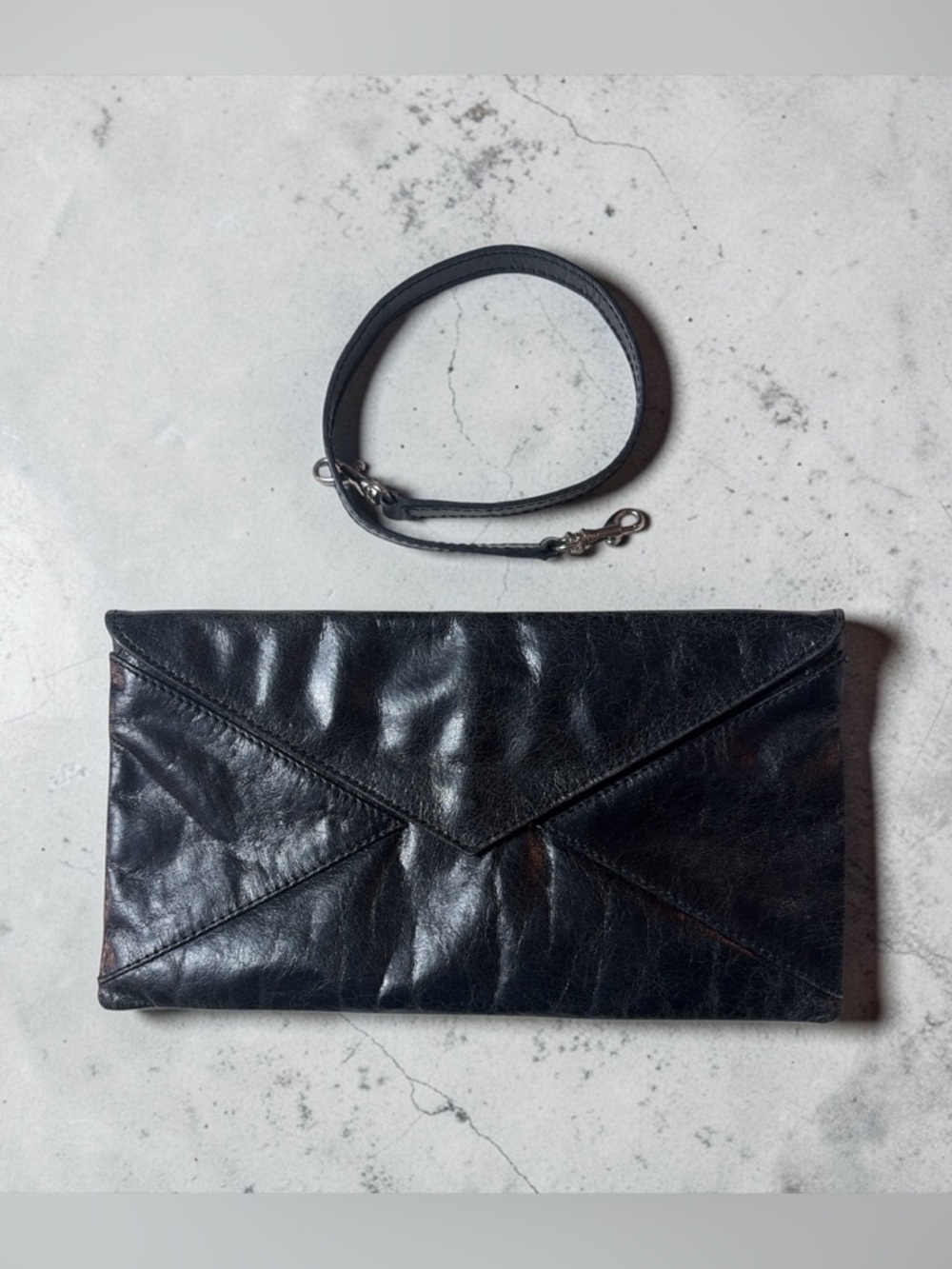 TANO BLACK LEATHER ENVELOPE CLUTCH WRISTLET